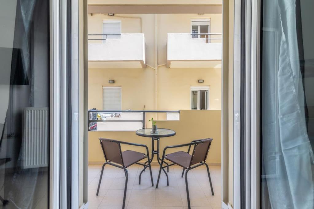 Urban Next 14 Apartment *