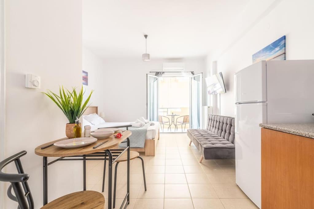 Urban Next 14 Apartment *