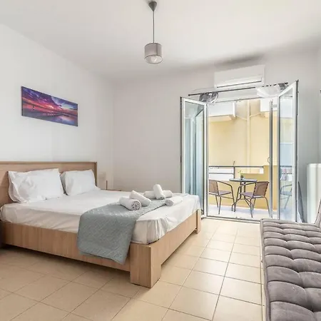 Urban Apt Next University 14 Heraklion  Exterior photo