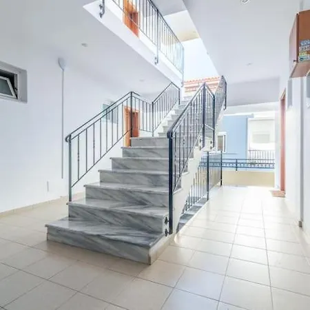 Urban Apt Next University 14 Heraklion  Exterior photo